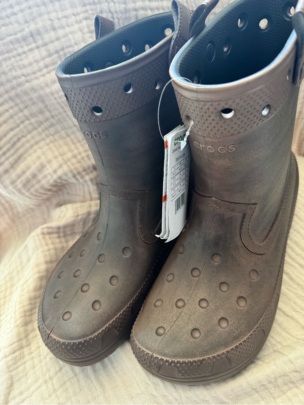 CROCS Brown Classic Western Waterproof Boots size 10 - Picture 3 of 6